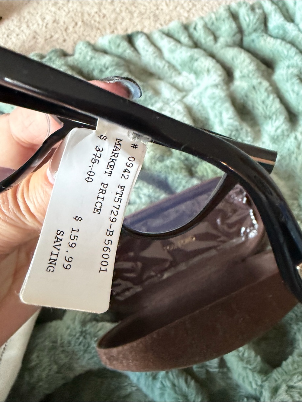 Tom Ford Black Cat-Eye Women's Eyewear with Gold Accent - Picture 3 of 6